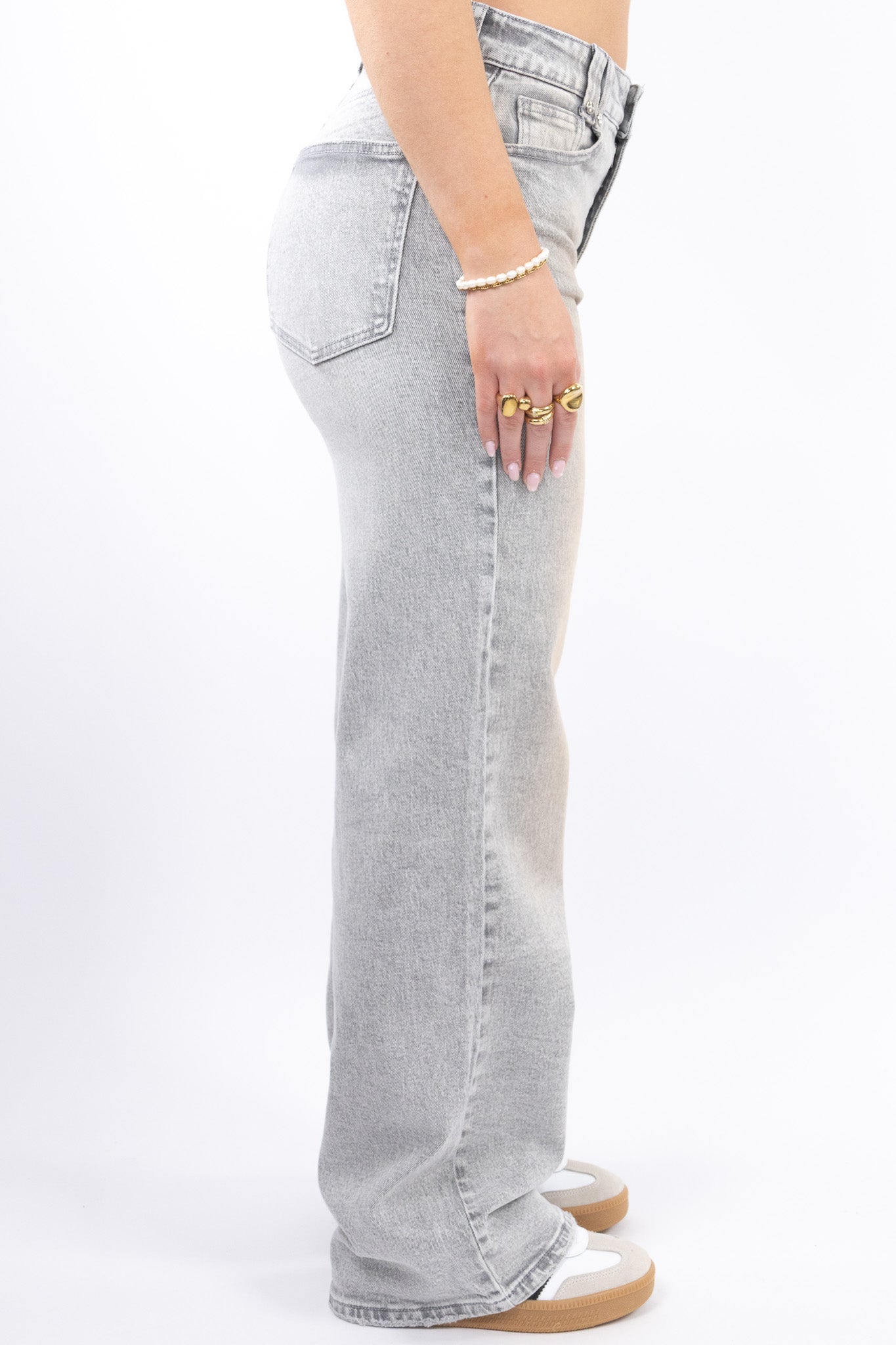 Quinn Vintage Wide Leg Jeans