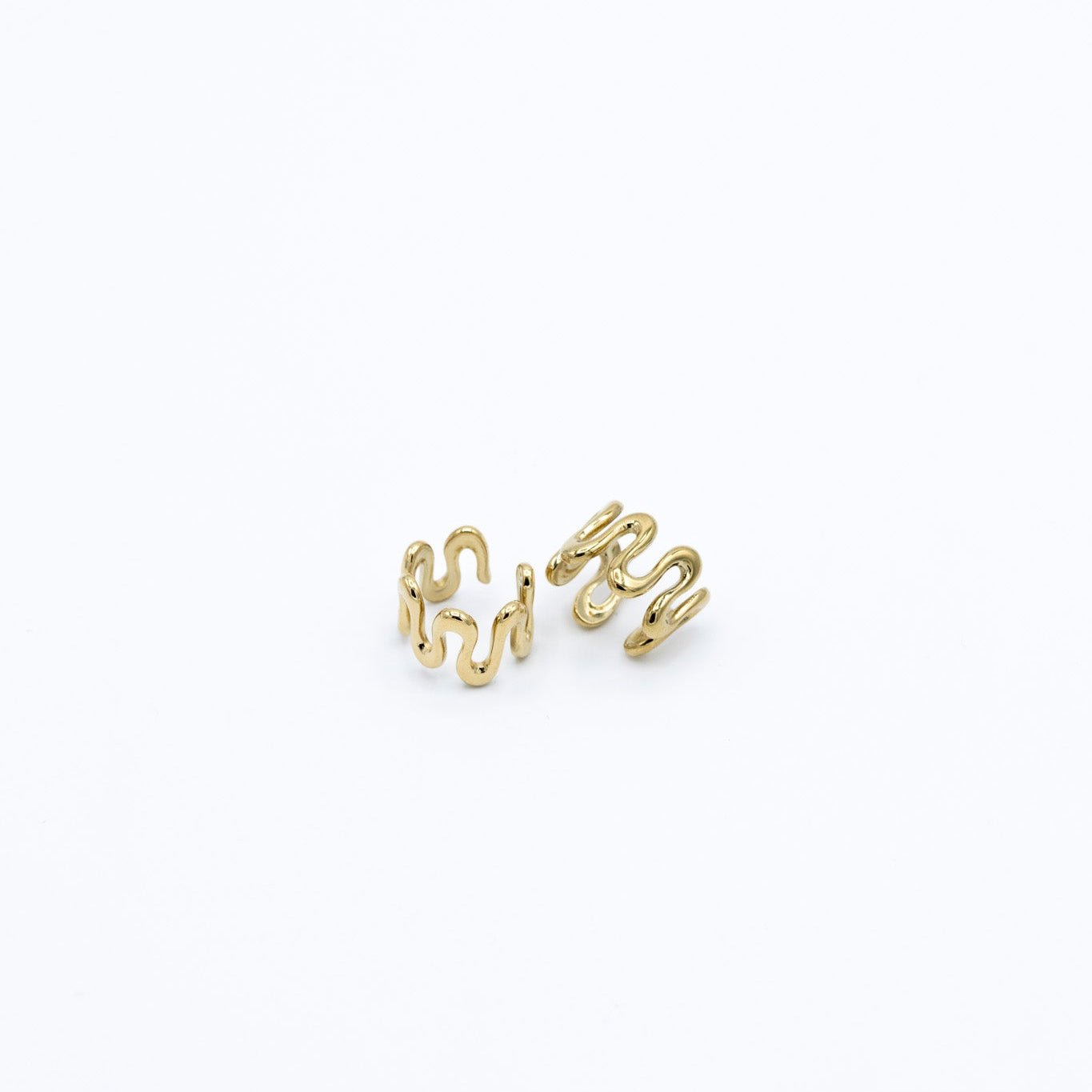 Mira Curl Earcuff
