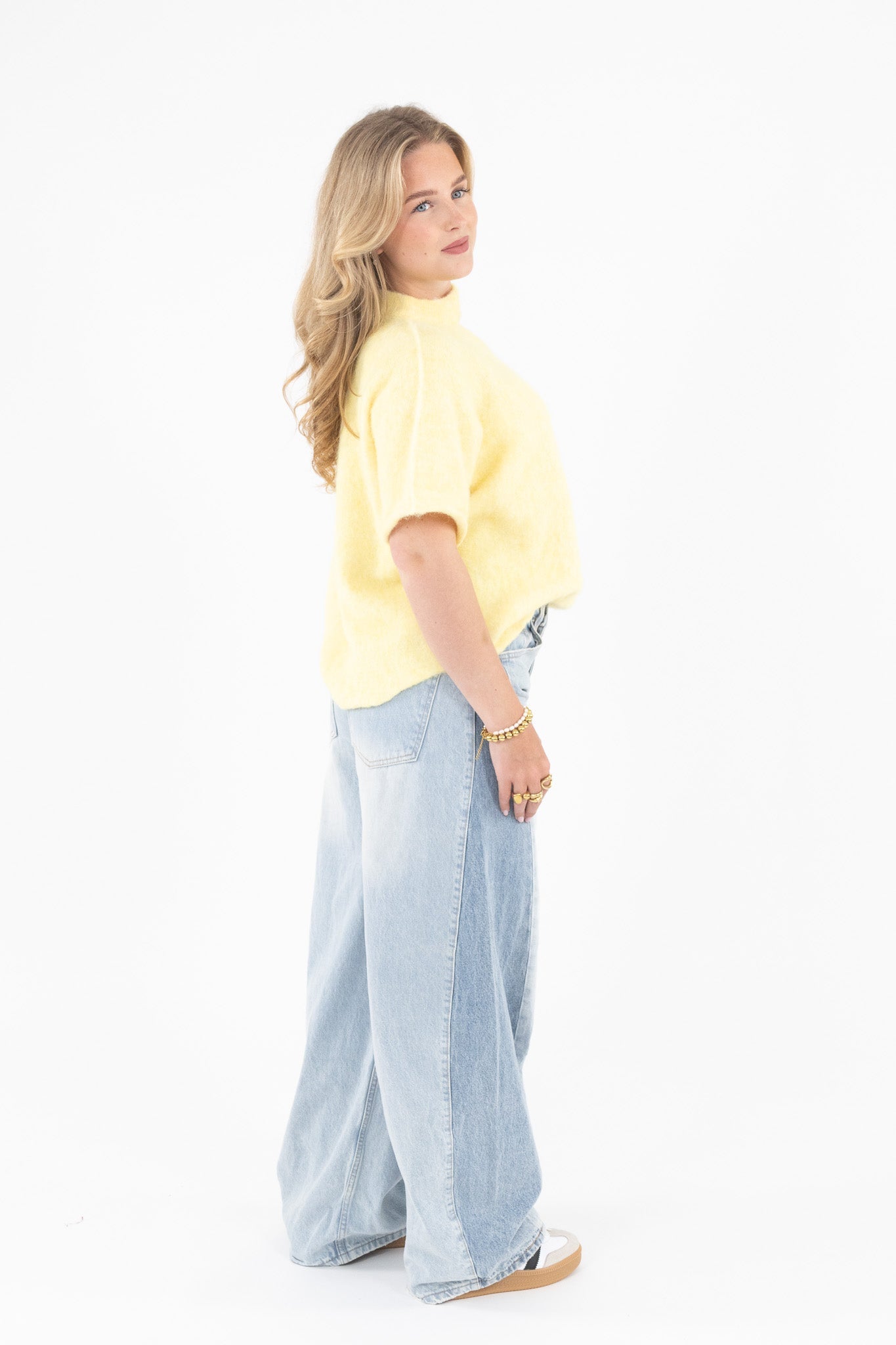 Cut Out Shoulder Knit