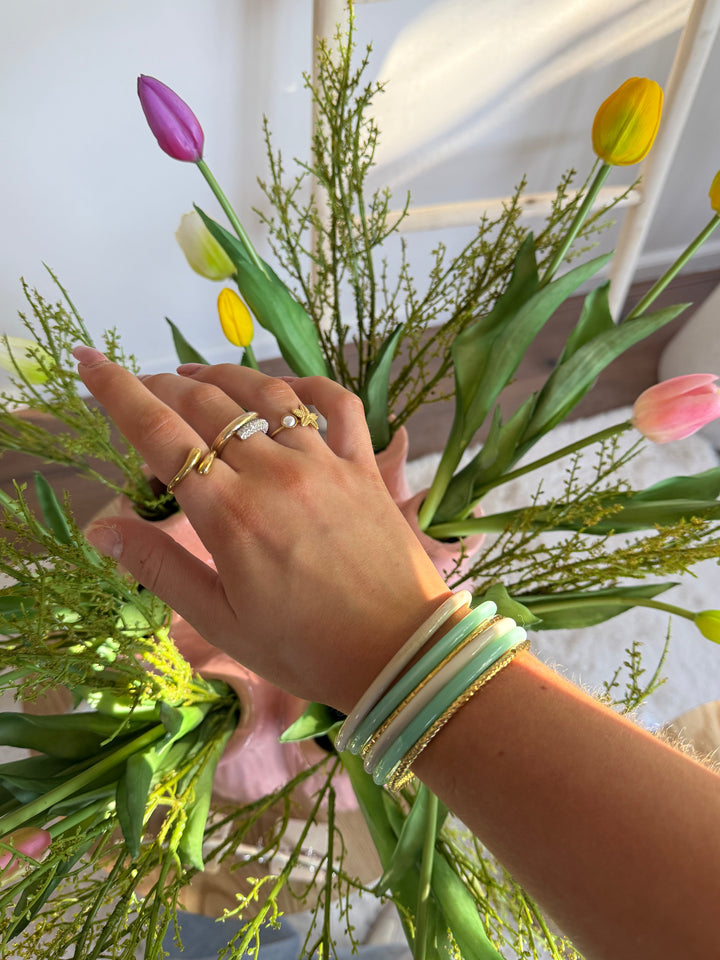 Twilight bangle