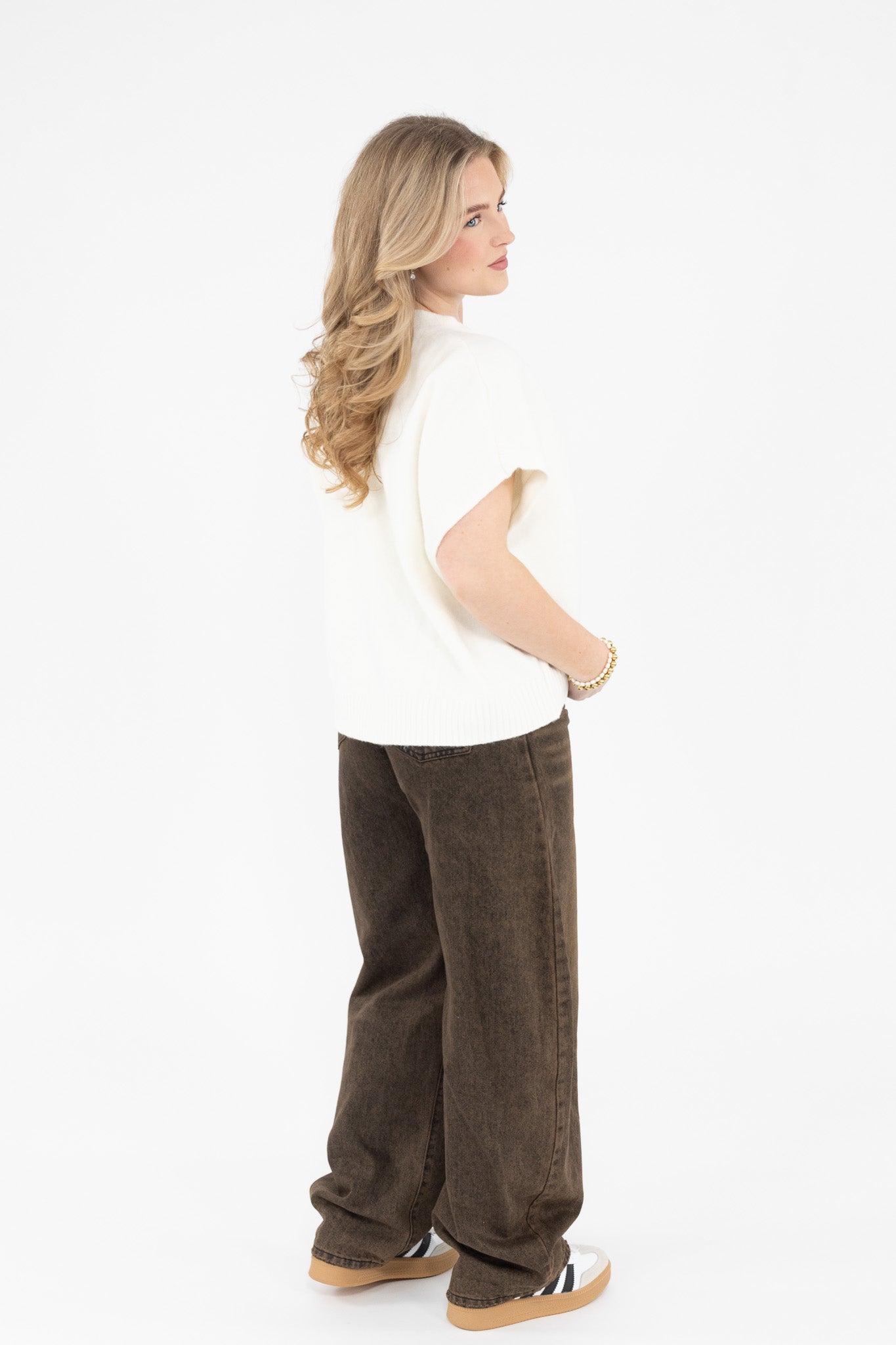 Short Sleeve Knit Cardigan