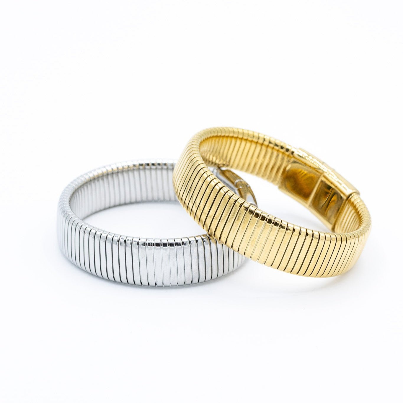 Ella Bold Bangle