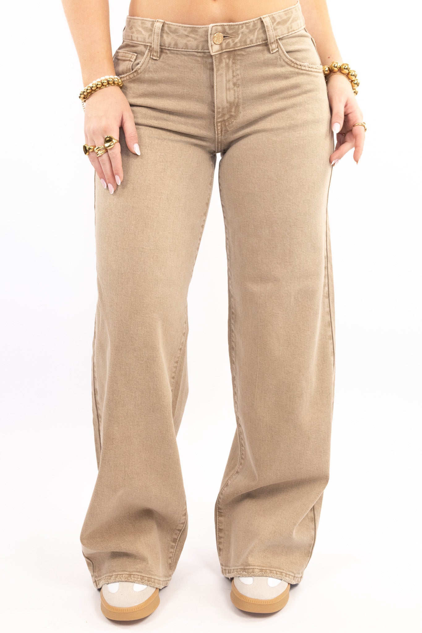 Low Waist Wide Leg Jeans