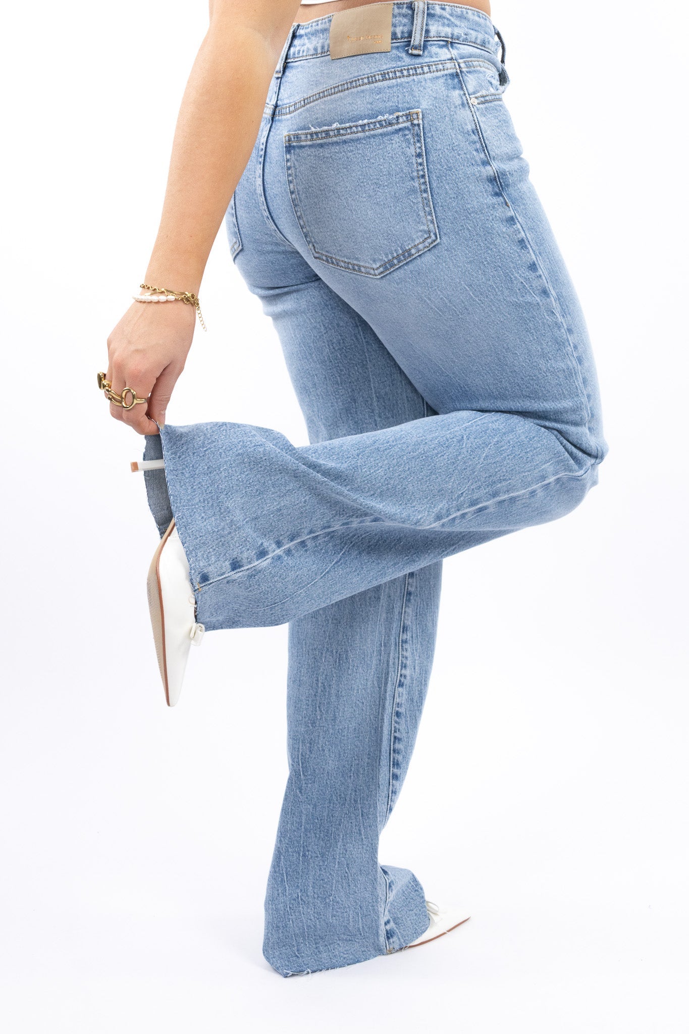 Mae Mid Waist Jeans