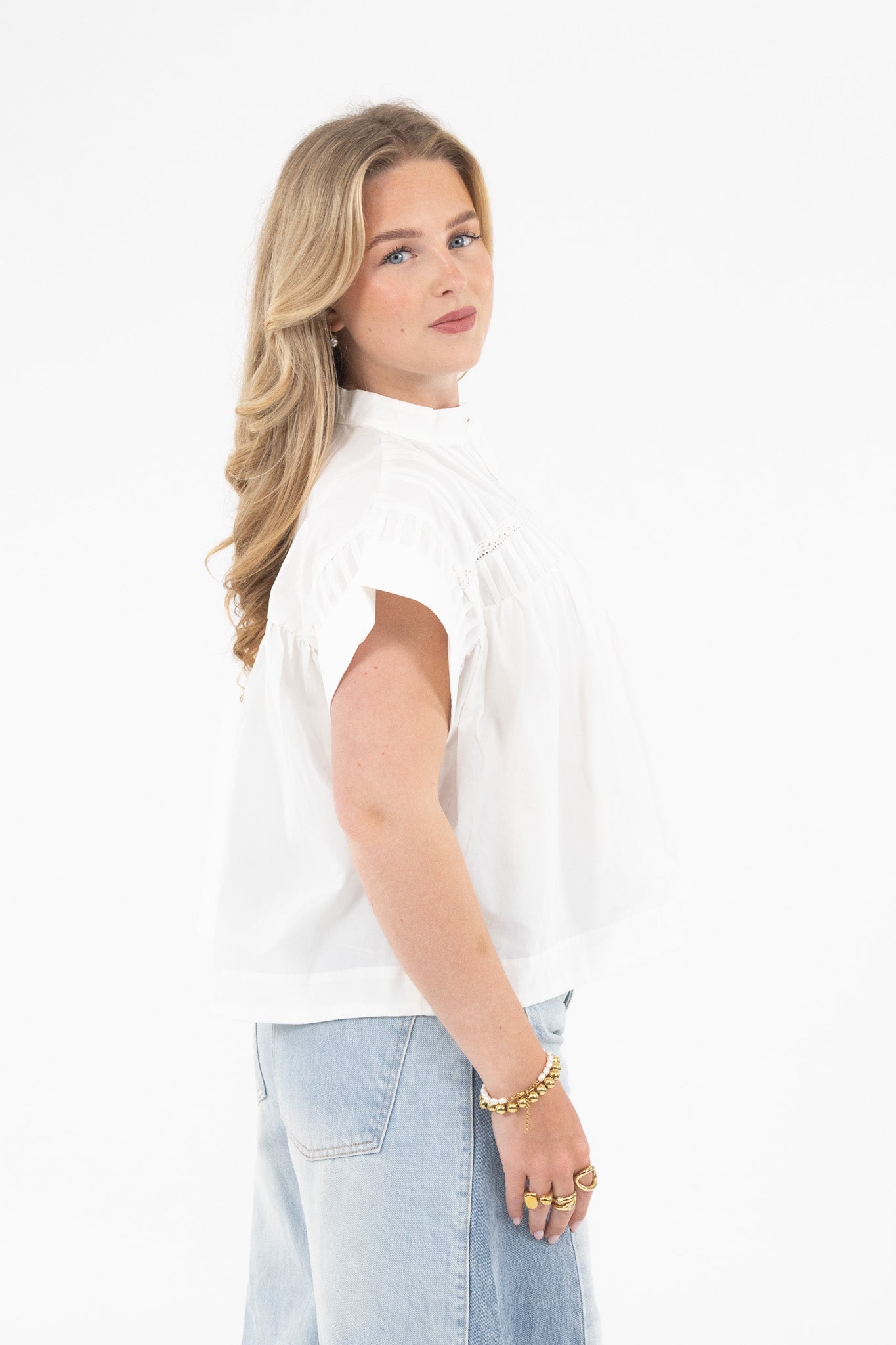 Chic Detail Blouse